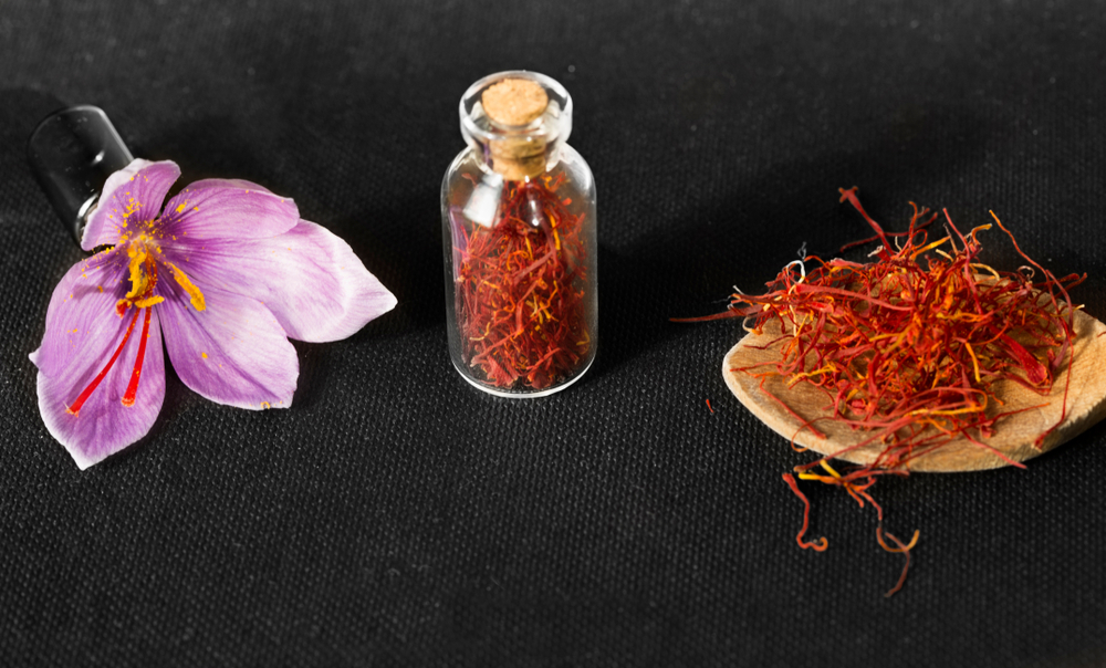 Nhụy hoa nghệ tây saffron chính hãng nhập khẩu từ iran