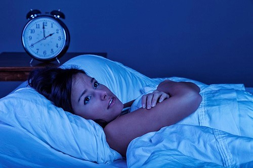 12 Lý do bất ngờ khiến bạn đau đầu trong đó có mất ngủ